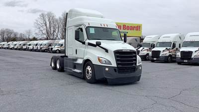 Freightliner Cascadia Sleeper Semi Truck - 48" Extra-Tall Roof, Detroit, Automatic