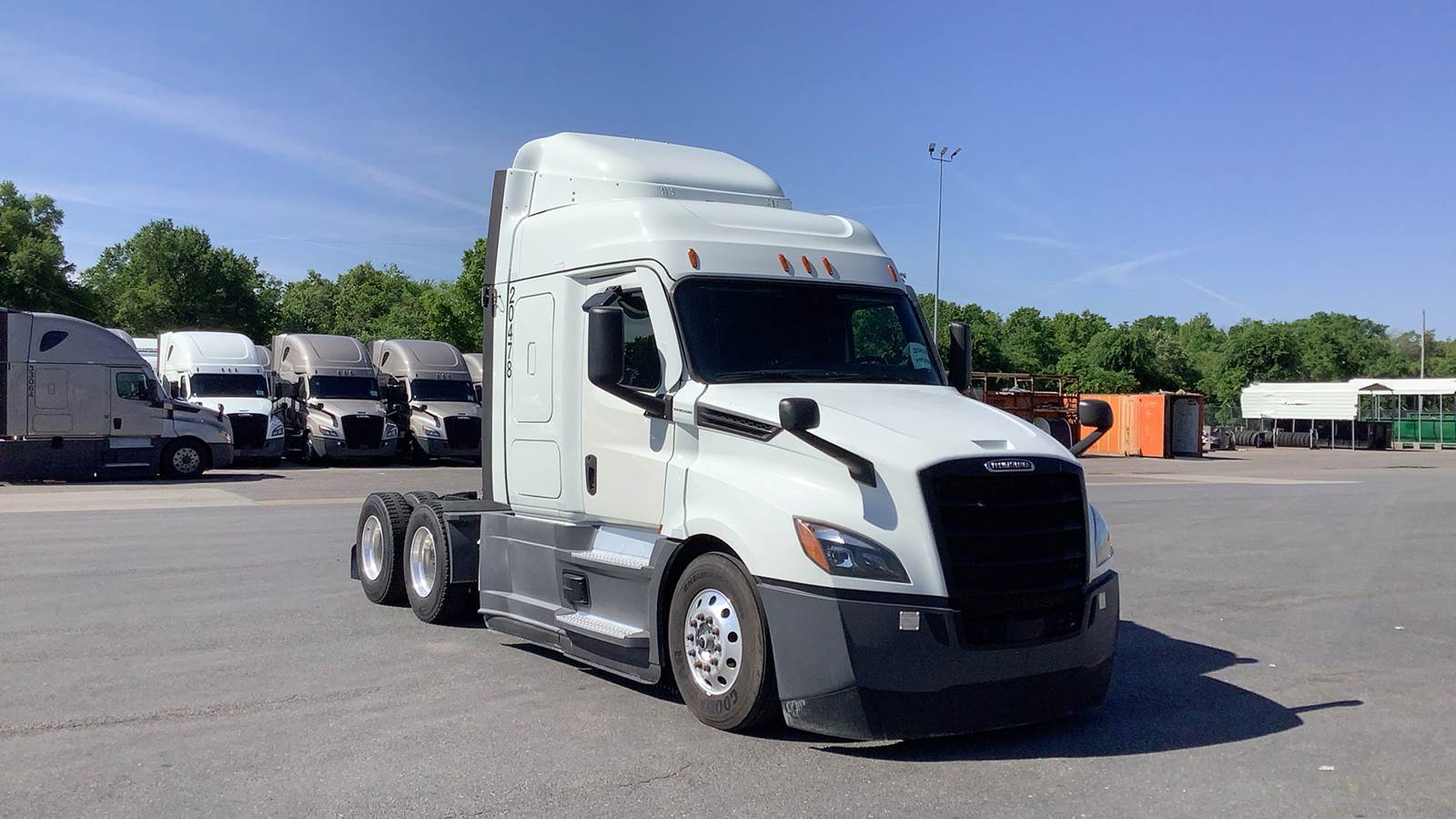 2021 Freightliner sleeper semi-truck