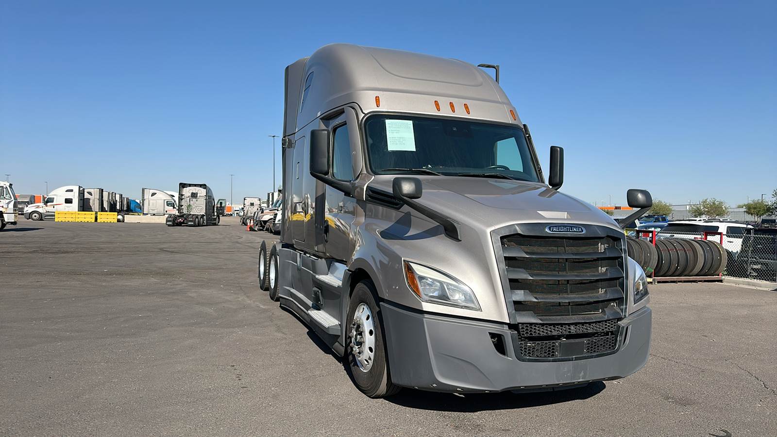 2022 Freightliner sleeper semi-truck