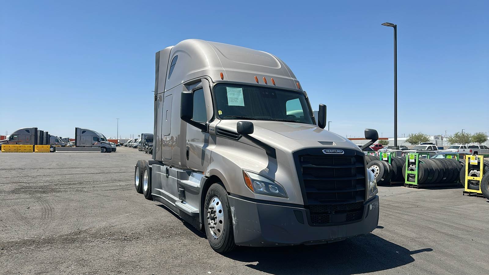 2022 Freightliner sleeper semi-truck