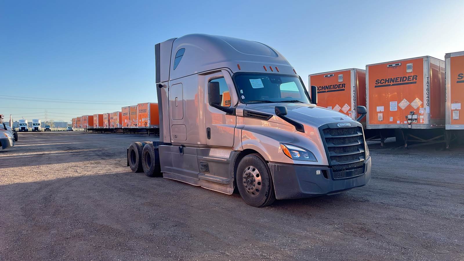 2022 Freightliner sleeper semi-truck