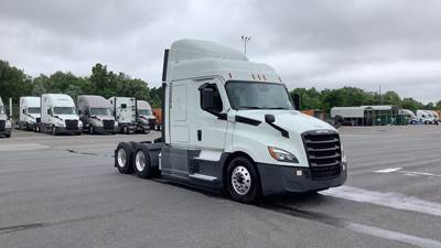 Freightliner Cascadia Sleeper Semi Truck - 48" Extra-Tall Roof, Detroit, Automatic