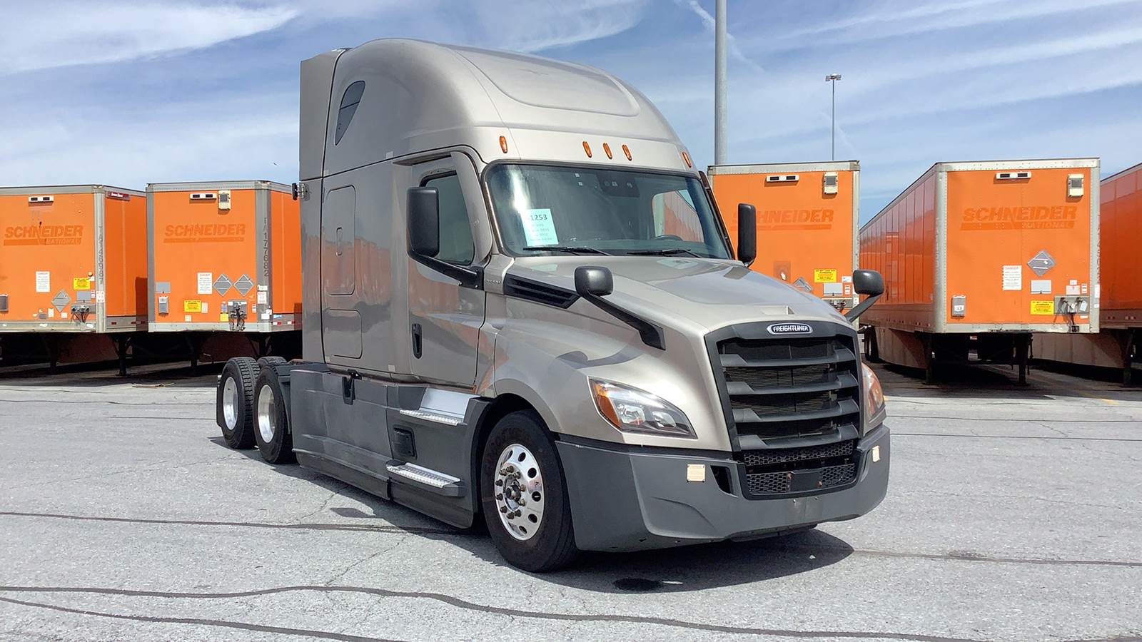 2021 Freightliner sleeper semi-truck