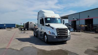 Freightliner Cascadia Sleeper Semi Truck - 48" Extra-Tall Roof, Detroit, Automatic