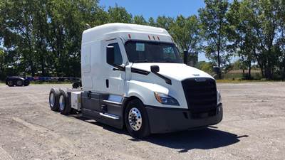 Freightliner Cascadia Sleeper Semi Truck - 72" Extra-Tall Roof, Detroit, Automatic, Battery Powered HVAC with Optimized Idle