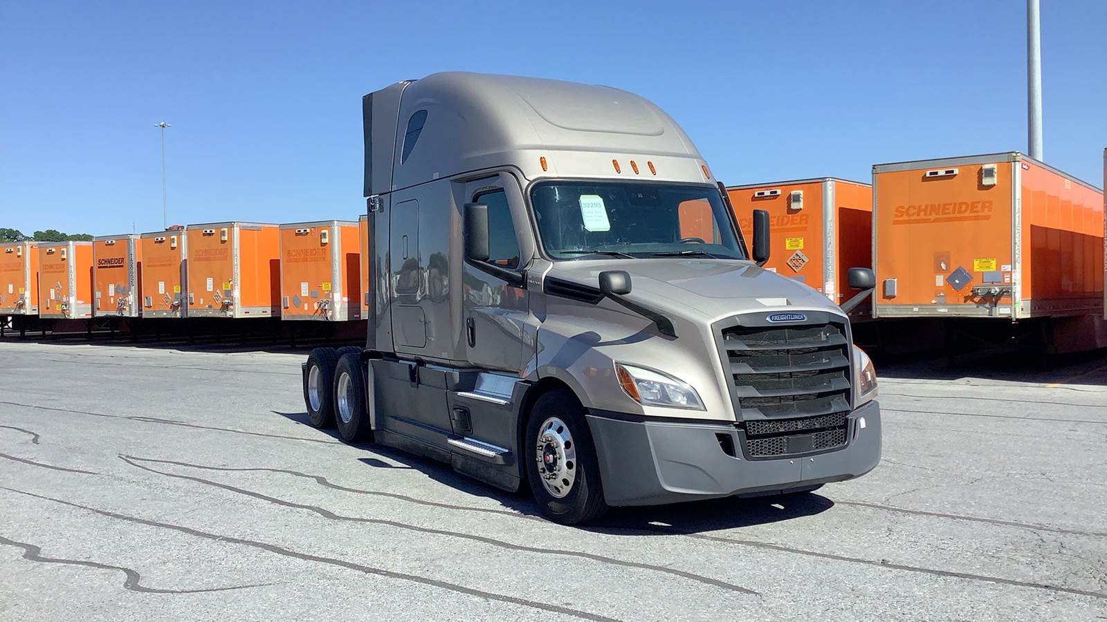2024 Freightliner sleeper semi-truck