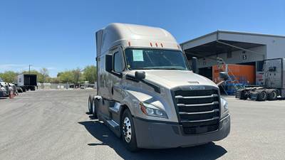Freightliner Cascadia - 72" Raised Roof Double Bunk Sleeper, Detroit, Automatic, Battery Powered HVAC with Optimized Idle