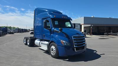 Freightliner Cascadia Sleeper Semi Truck - 60" Extra-Tall Roof, Detroit, Automatic