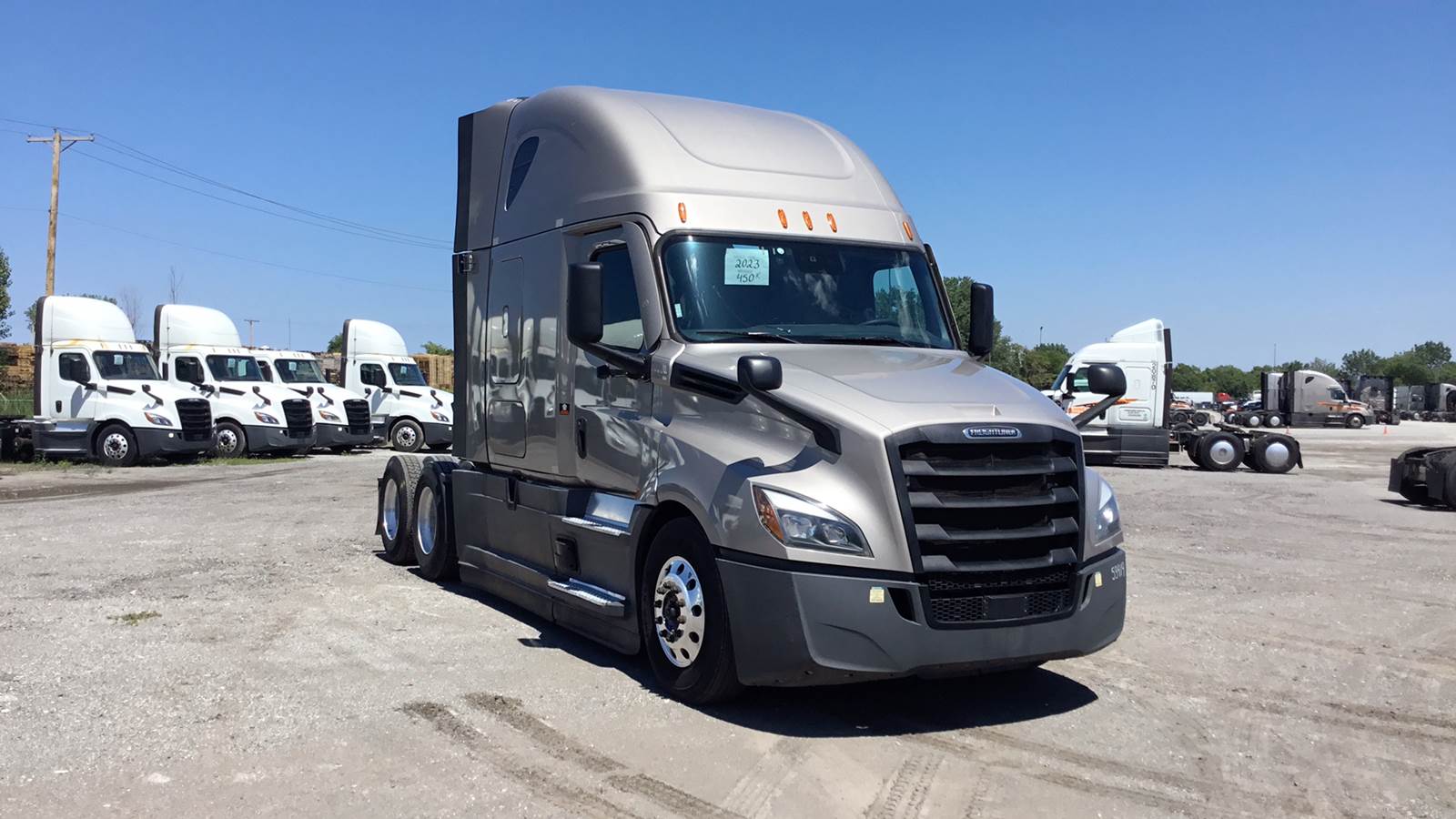 2023 Freightliner sleeper semi-truck