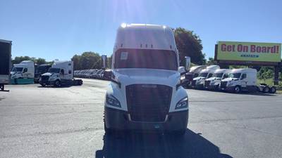 Freightliner Cascadia 126 Sleeper Semi Truck - 72" Raised Roof, Detroit, Automatic