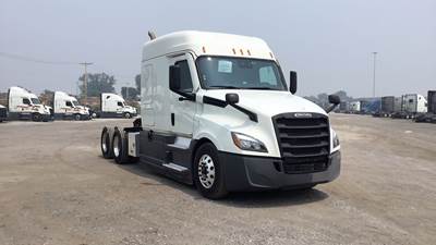 Freightliner Cascadia Sleeper Semi Truck - 72" Extra-Tall Roof, Detroit, Automatic, Battery Powered HVAC with Optimized Idle