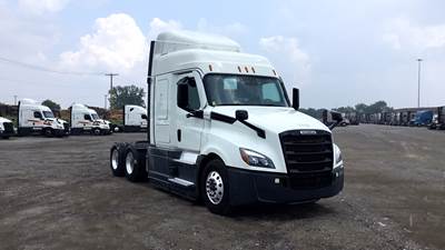 Freightliner Cascadia Sleeper Semi Truck - 48" Extra-Tall Roof, Detroit, Automatic, Optimized Idle