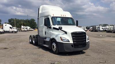 Freightliner Cascadia Sleeper Semi Truck - 48" Extra-Tall Roof, Detroit, Automatic, Optimized Idle