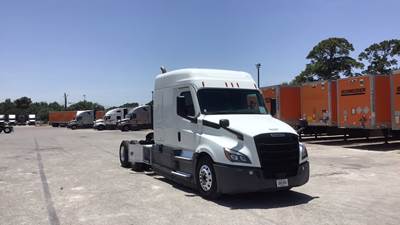 Freightliner Cascadia Sleeper Semi Truck - 72" Extra-Tall Roof, Detroit, Automatic, Battery Powered HVAC with Optimized Idle