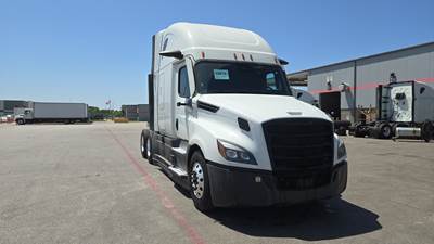 Freightliner Cascadia - 72" Raised Roof Double Bunk Sleeper, Detroit, Automatic, Battery Powered HVAC with Optimized Idle, MirrorEye Equipped