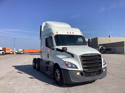 Freightliner Cascadia Sleeper Semi Truck - 48" Extra-Tall Roof, Detroit, Automatic