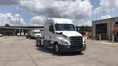 Freightliner Cascadia Sleeper Semi Truck - 72" Extra-Tall Roof, Detroit, Automatic, Battery Powered HVAC with Optimized Idle