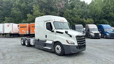 Freightliner Cascadia Sleeper Semi Truck - 72" Extra-Tall Roof, Detroit, Automatic, Battery Powered HVAC with Optimized Idle, Bulk Equipment