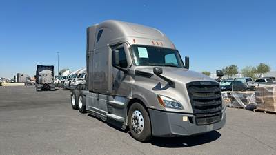 Freightliner Cascadia - 72" Raised Roof Double Bunk Sleeper, Detroit, Automatic, Battery Powered HVAC with Optimized Idle