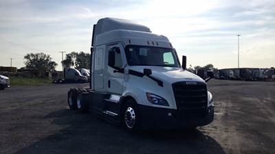 Freightliner Cascadia Sleeper Semi Truck - 48" Extra-Tall Roof, Detroit, Automatic