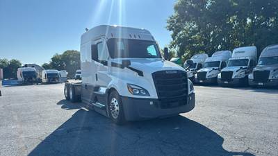 Freightliner Cascadia Sleeper Semi Truck - 72" Extra-Tall Roof, Detroit, Automatic, Battery Powered HVAC with Optimized Idle