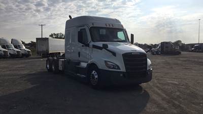 Freightliner Cascadia Sleeper Semi Truck - 72" Extra-Tall Roof, Detroit, Automatic, Battery Powered HVAC with Optimized Idle