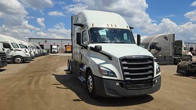 Freightliner Cascadia - 72" Raised Roof Double Bunk Sleeper, Detroit, Automatic, Battery Powered HVAC with Optimized Idle, MirrorEye Equipped