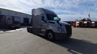 2023 Freightliner Cascadia - 72" Raised Roof Double Bunk Sleeper, Detroit, Automatic, Battery Powered HVAC with Optimized Idle
