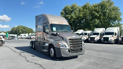 2023 Freightliner Cascadia - 72" Raised Roof Double Bunk Sleeper, Detroit, Automatic, Battery Powered HVAC with Optimized Idle