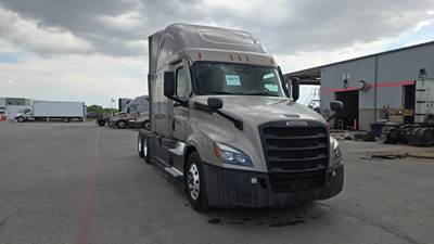 2023 Freightliner Cascadia - 72" Raised Roof Double Bunk Sleeper, Detroit, Automatic, Battery Powered HVAC with Optimized Idle