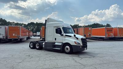 Freightliner Cascadia Sleeper Semi Truck - 48" Extra-Tall Roof, Detroit, Automatic