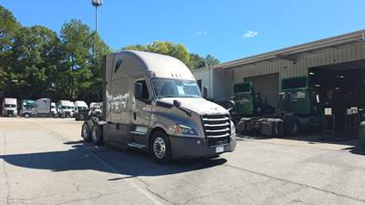 Freightliner Cascadia Sleeper Semi Truck - 72" Raised Roof, Detroit, Automatic, Battery Powered HVAC with Optimized Idle