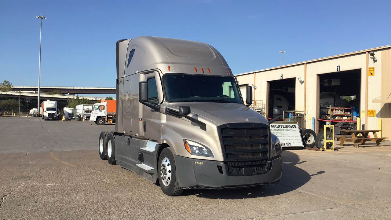 2025 Freightliner sleeper semi-truck