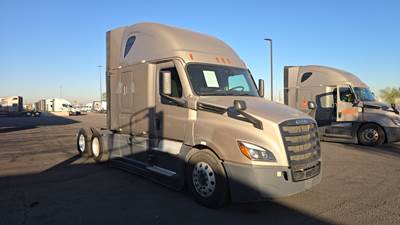 Freightliner Cascadia Sleeper Semi Truck - 72" Raised Roof, Detroit, Automatic, Battery Powered HVAC with Optimized Idle