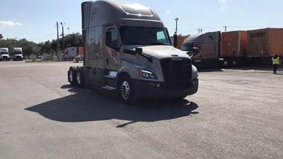 Freightliner Cascadia Sleeper Semi Truck - 72" Raised Roof, Detroit, Automatic, Optimized Idle