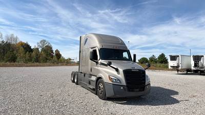 Freightliner Cascadia Sleeper Semi Truck - 72" Raised Roof, Detroit, Automatic, Battery Powered HVAC with Optimized Idle