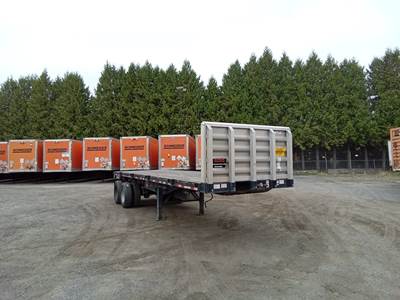 2022 Great Dane 28 ft Flatbed Trailer - Spring Suspension