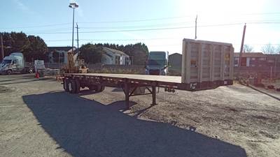 Great Dane 45 ft Flatbed Trailer - Spring Suspension