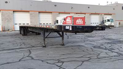 Great Dane 53 ft Flatbed Trailer - Air Ride Suspension