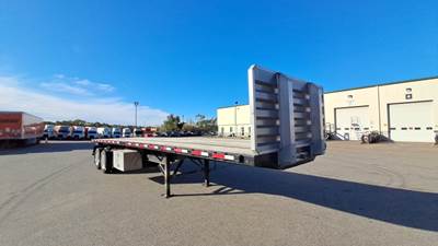 2018 Transcraft 36 ft Flatbed Trailer - Spring Suspension