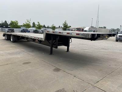 Dorsey 53x102 Tandem Axle Beavertail Trailer - Air Ride