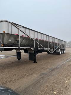 2023 BTR 49ft Belt Trailer - 28-inch Wall Height, Hydraulic Operated, 32-inch Belt, 3rd Axle Air Lift