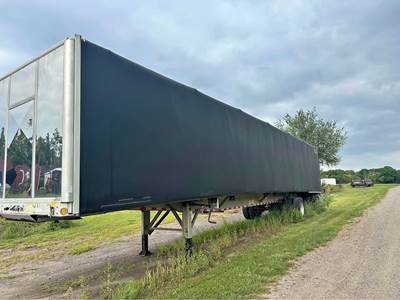 Reitnouer 48x102 Tandem Axle Curtain Side Trailer - Air Ride
