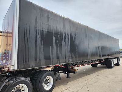 Transcraft 48x102 Tandem Axle Curtain Side Trailer - Air Ride