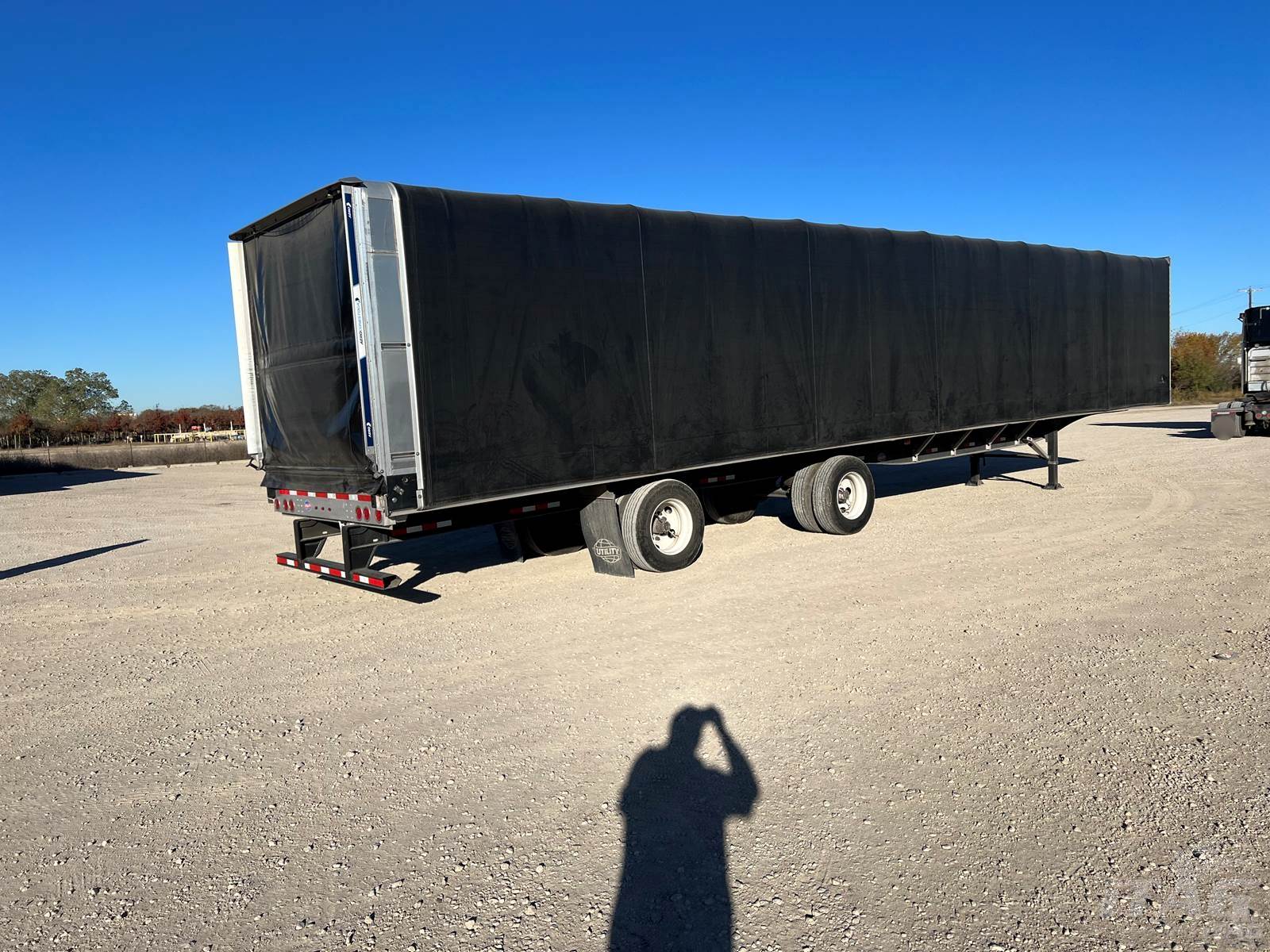 2023 UTILITY 53ft Conestoga Flatbed Trailer Combo, Aluminum Floor