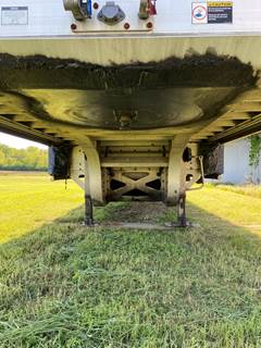 WILSON 48x102 Tandem Axle Curtain Side Trailer - Air Ride