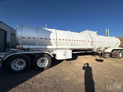 2015 Troxell 200 BBL Crude Oil Tank Trailer - 8,400 Gallon Capacity, Aluminum Tank, Tandem Axle, Toolboxes