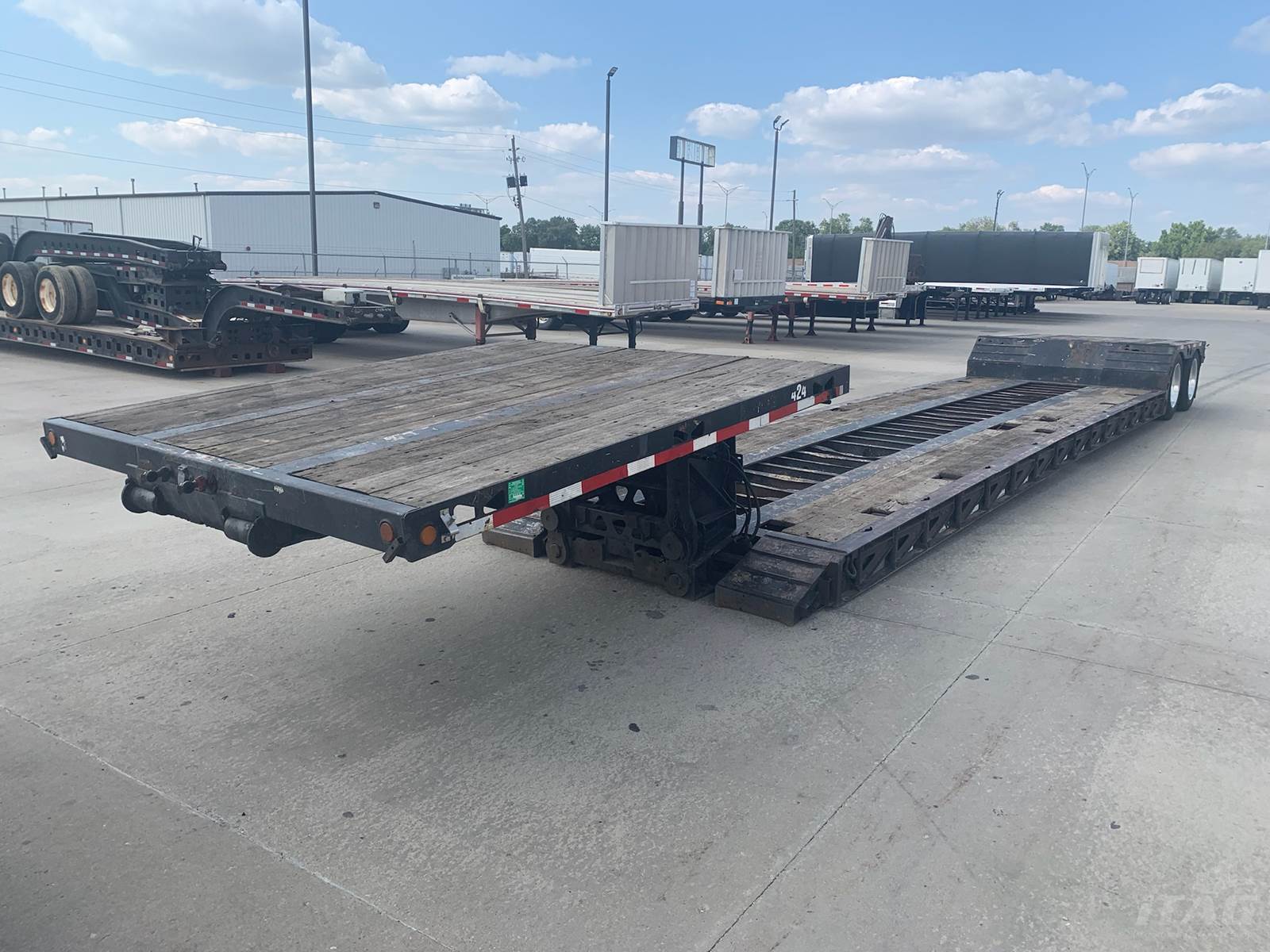 2011 Trail King 48x102 Double Drop Trailer 30 Ton, Fixed Tandem Axle, Mechanical Detach