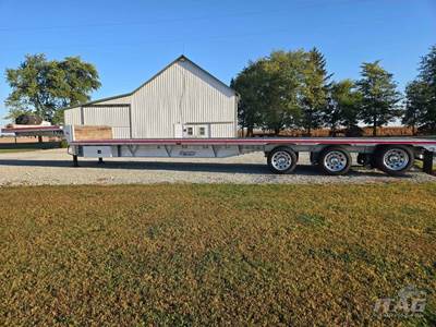 Extreme Trailers 51x102 Tri Axle Drop Deck Trailer - Air Ride