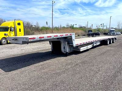Extreme Trailers 53x102 Tri-Axle Axle Drop Deck Trailer - Air Ride